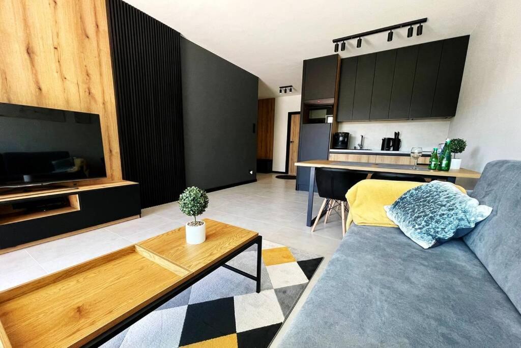 Apartament Twierdza Z Widokiem Na Jezioro Оструда Экстерьер фото