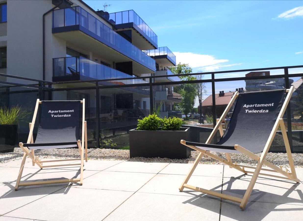 Apartament Twierdza Z Widokiem Na Jezioro Оструда Экстерьер фото