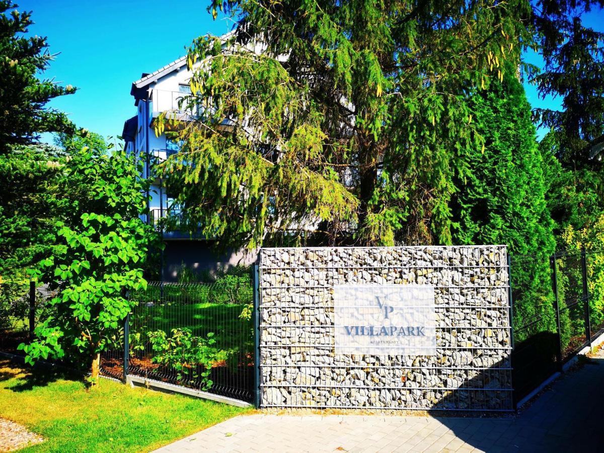 Apartament Twierdza Z Widokiem Na Jezioro Оструда Экстерьер фото