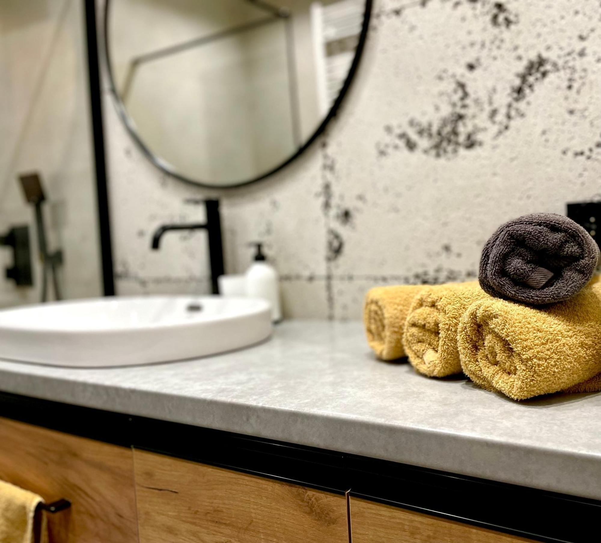Apartament Twierdza Z Widokiem Na Jezioro Оструда Экстерьер фото